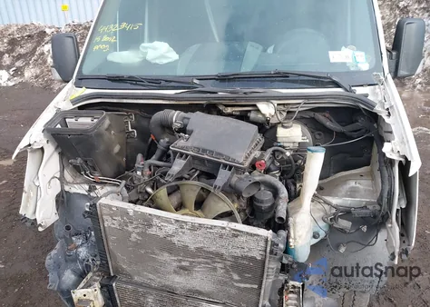 2015 Mercedes-Benz Sprinter 2500 High Roof из США, поврежденный, VIN WD3PE8CC0F5978878